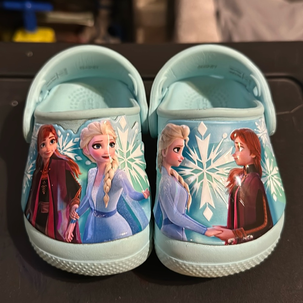 Baby girl Crocs